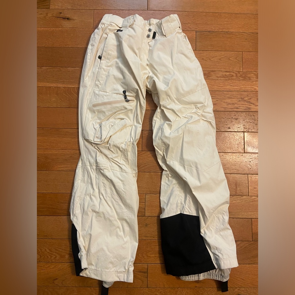 Spyder cream and black ski pants
